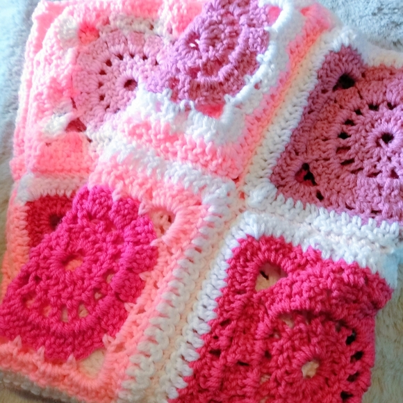 New crocheted baby afghan